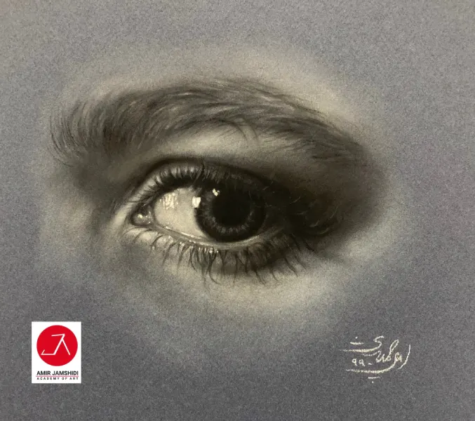 دوره طراحی چشم زن سیاه قلم